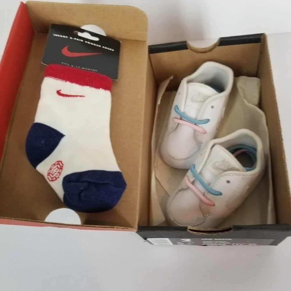 Nike Baby Crib Shoes White Leather Pink Blue Laces Infant Toddler‎ Vintage 90s